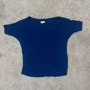 Aerie Casual Navy Blue T-Shirt, size XS
